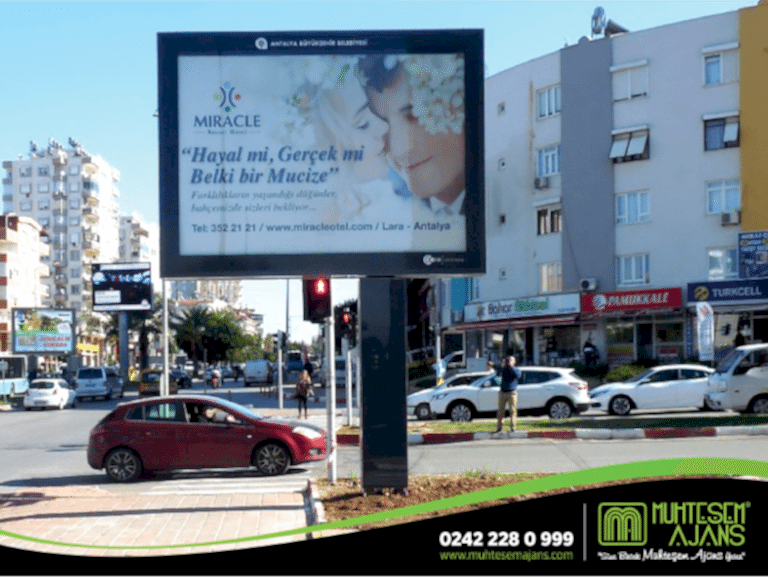 MegaLight Reklamları | Açıkhava Reklamları